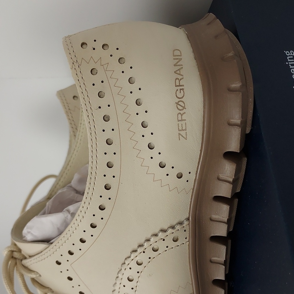 Cole Haan Cream Wingtip Sneakers with Brown Sole - Picture 4 of 13